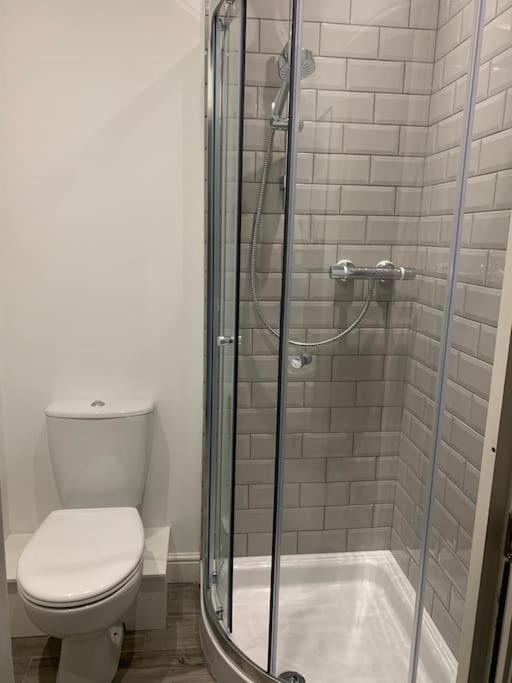 Alto - Lovely 2 Bedroom Serviced Apartment Bristol By Mint Stays Экстерьер фото